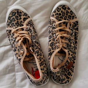 Leopard Print Blowfish shoes 9.5